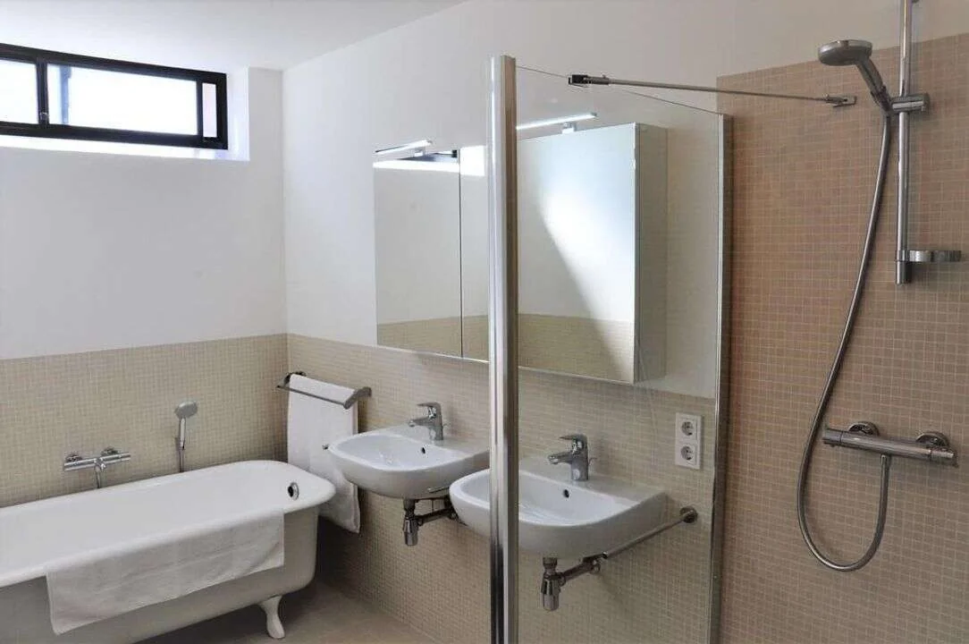 Foto van de Appartement gelegen aan de Donker Curtiusstraat in Amsterdam