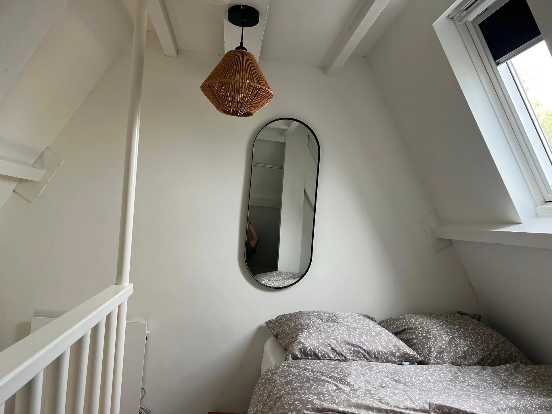 Foto van de Studio gelegen aan de Van Tuyll van Serooskerkenweg in Amsterdam