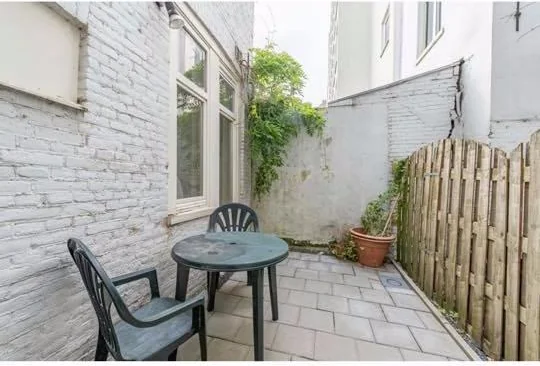 Foto van de Studio gelegen aan de Rustenburgerstraat in Amsterdam