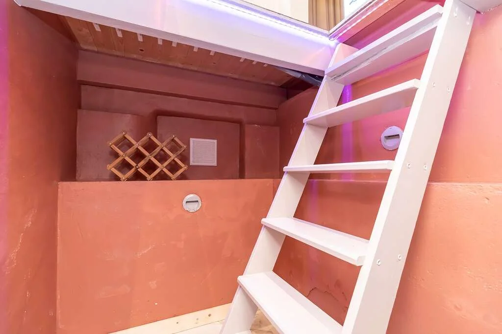 Foto van de Appartement gelegen aan de Eerste Helmersstraat in Amsterdam