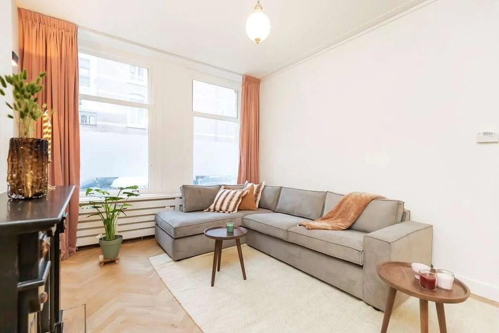 Foto van de Appartement gelegen aan de Eerste Helmersstraat in Amsterdam