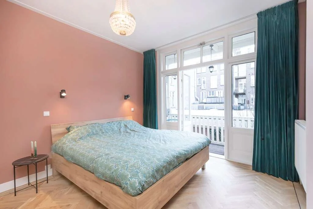 Foto van de Appartement gelegen aan de Eerste Helmersstraat in Amsterdam