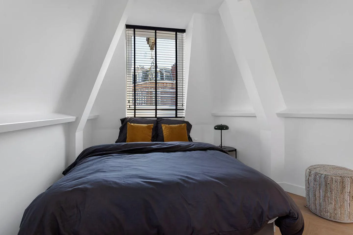 Foto van de Appartement gelegen aan de Tweede Jacob van Campenstraat in Amsterdam
