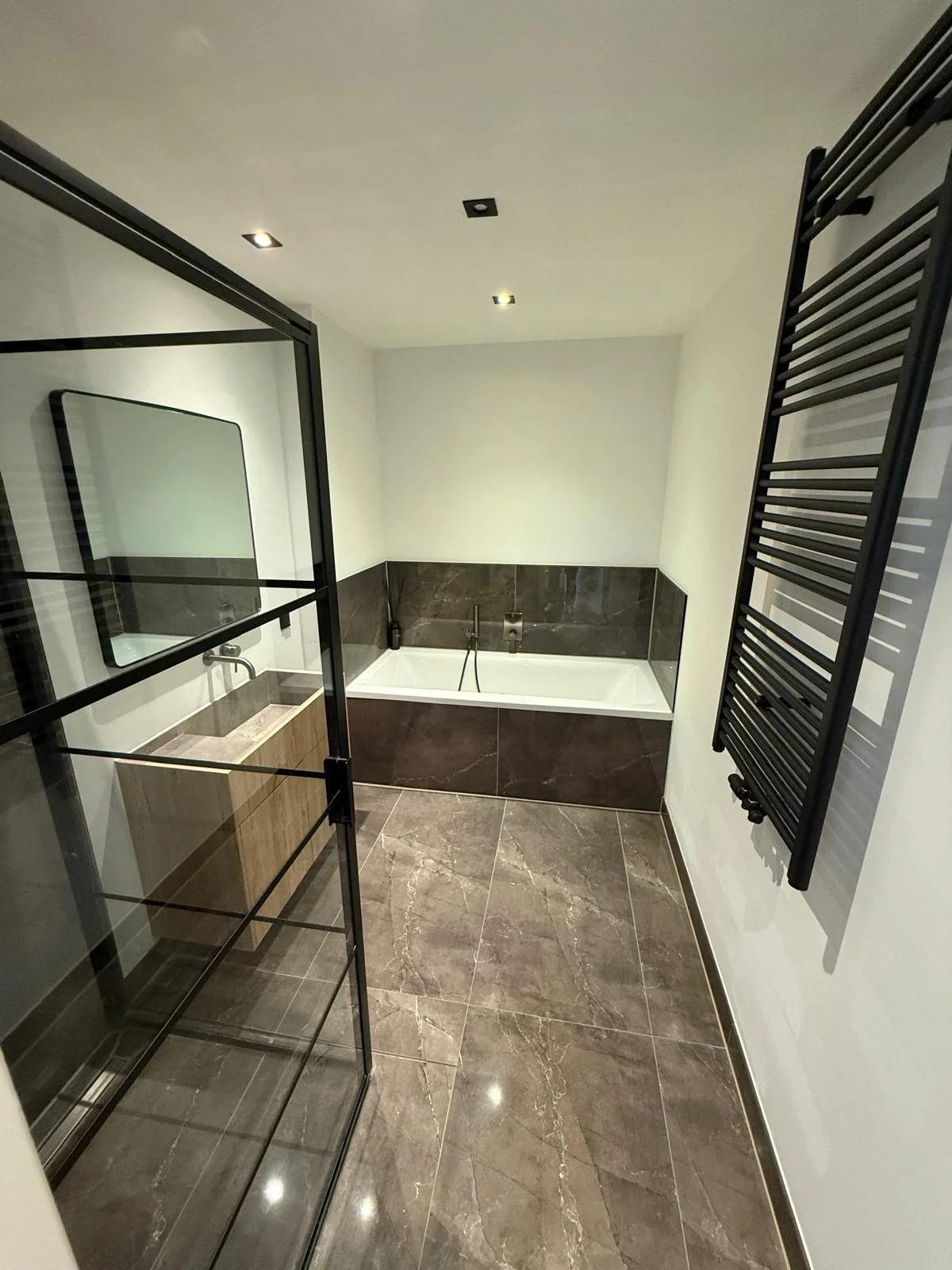 Foto van de Appartement gelegen aan de Quellijnstraat in Amsterdam