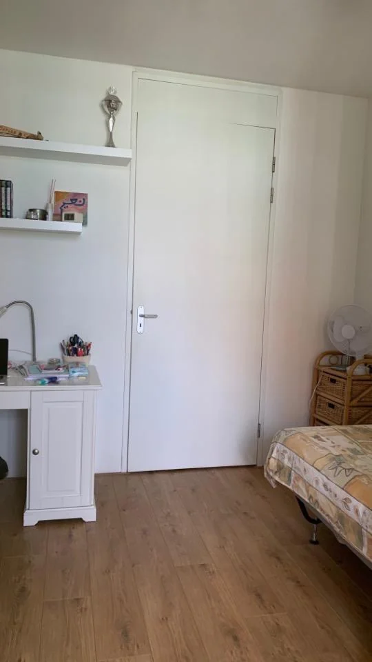 Foto van de Kamer gelegen aan de Ruys de Beerenbrouckstraat in Amsterdam