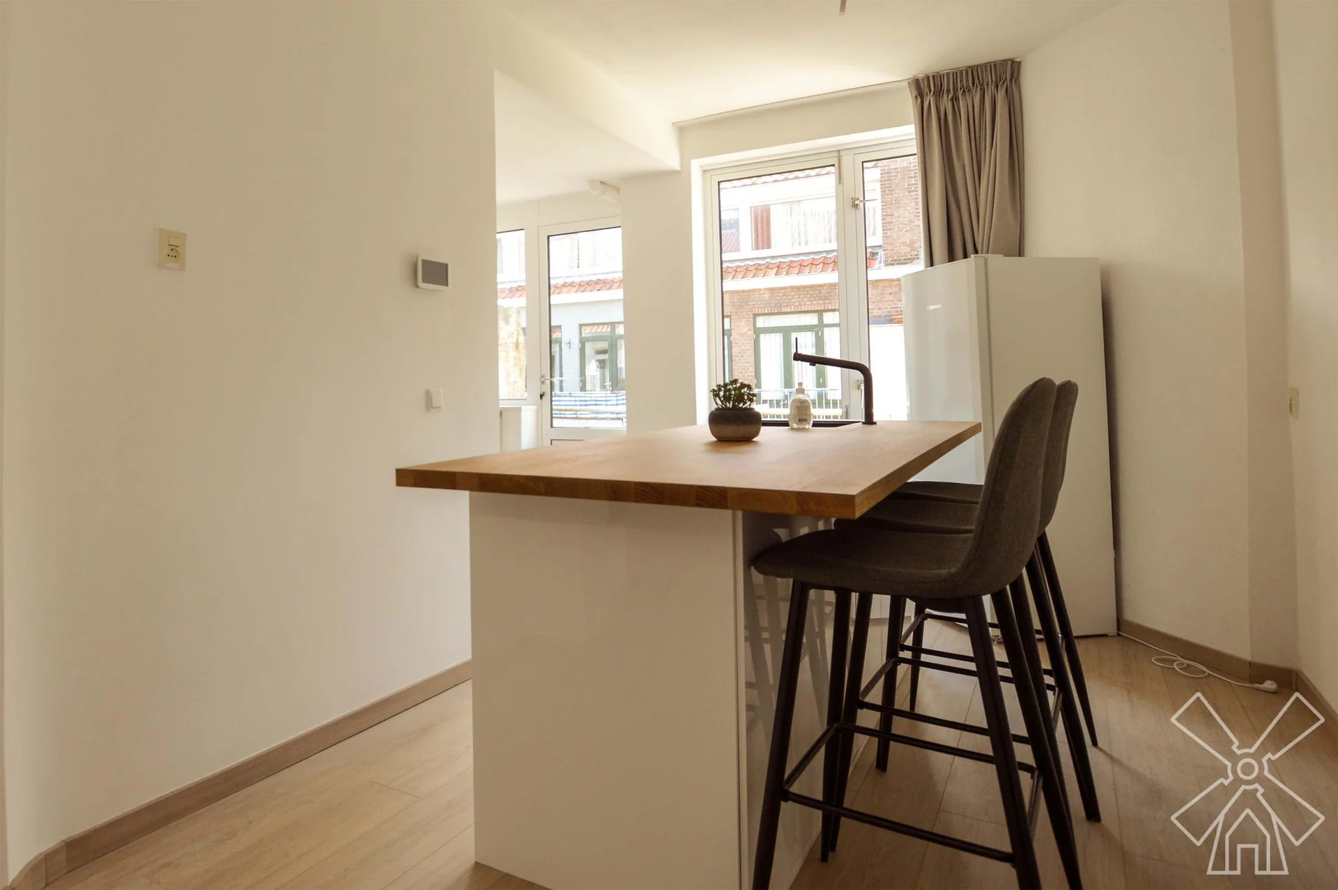 Foto van de Kamer gelegen aan de Van den Berghstraat in Den Haag