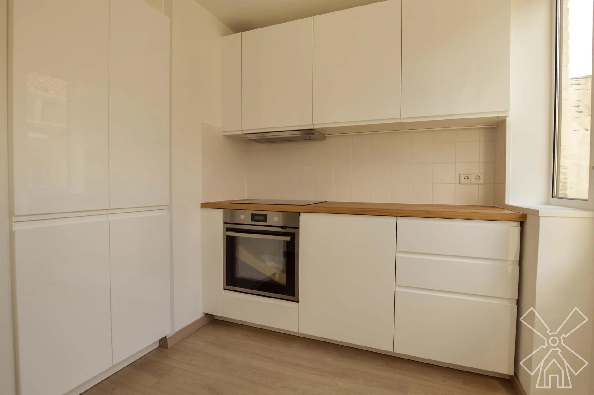Foto van de Kamer gelegen aan de Van den Berghstraat in Den Haag