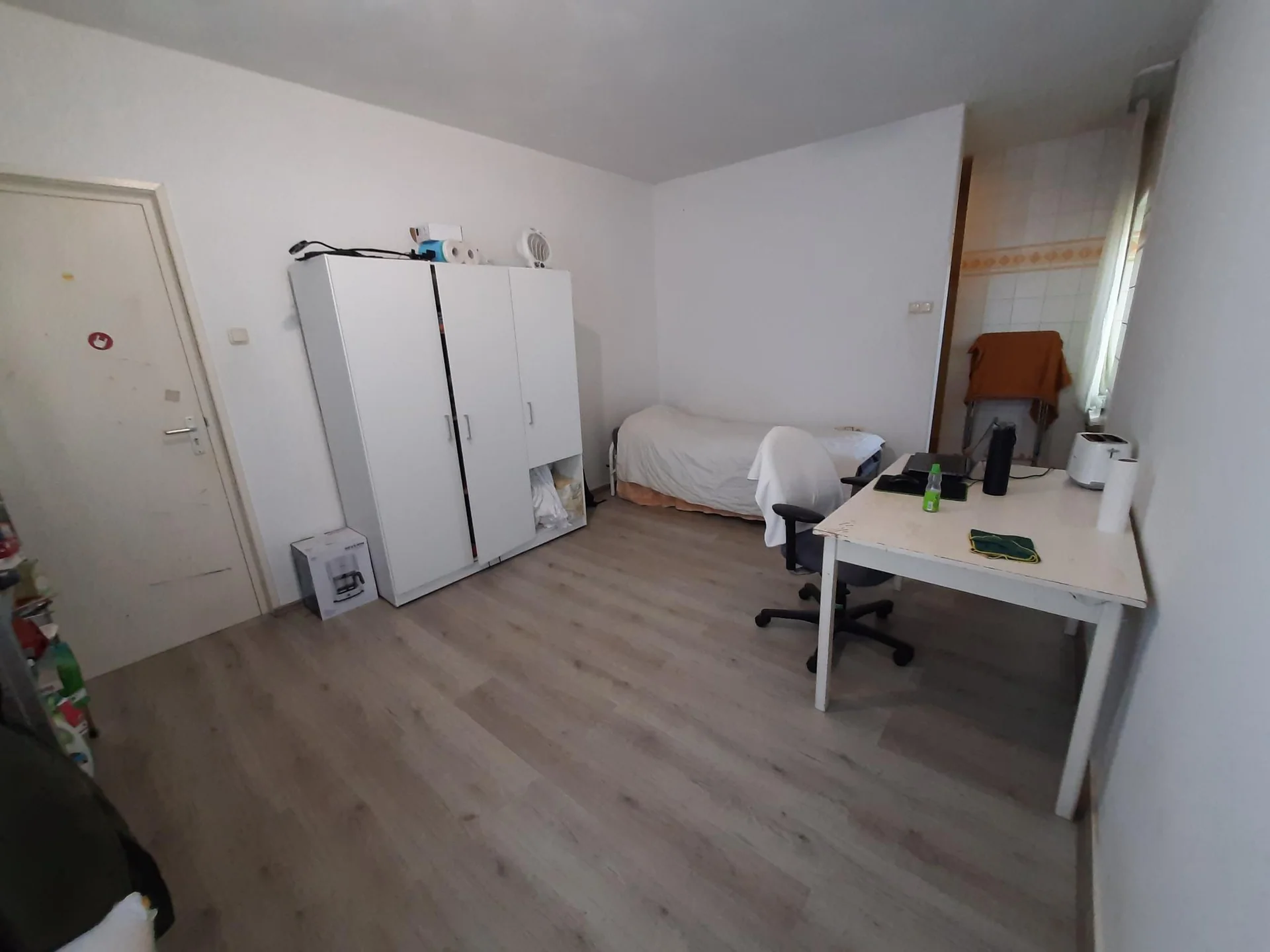 Foto van de Kamer gelegen aan de Leeuweriklaan in IJmuiden