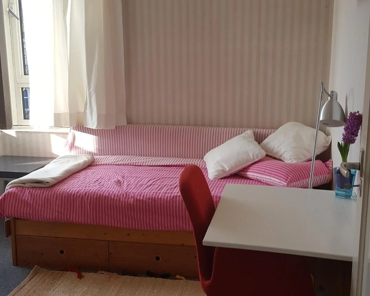 Foto van de Kamer gelegen aan de Watteaustraat in Amsterdam