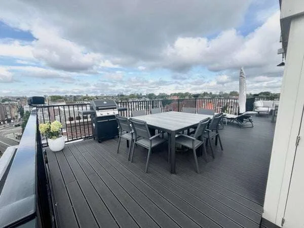 Foto van de Appartement gelegen aan de Koninginneweg in Amsterdam