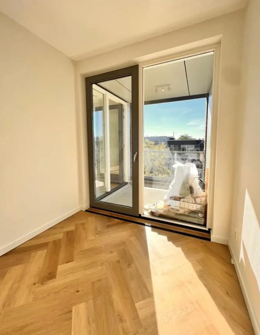Foto van de Kamer gelegen aan de Roentgenstraat in Rotterdam