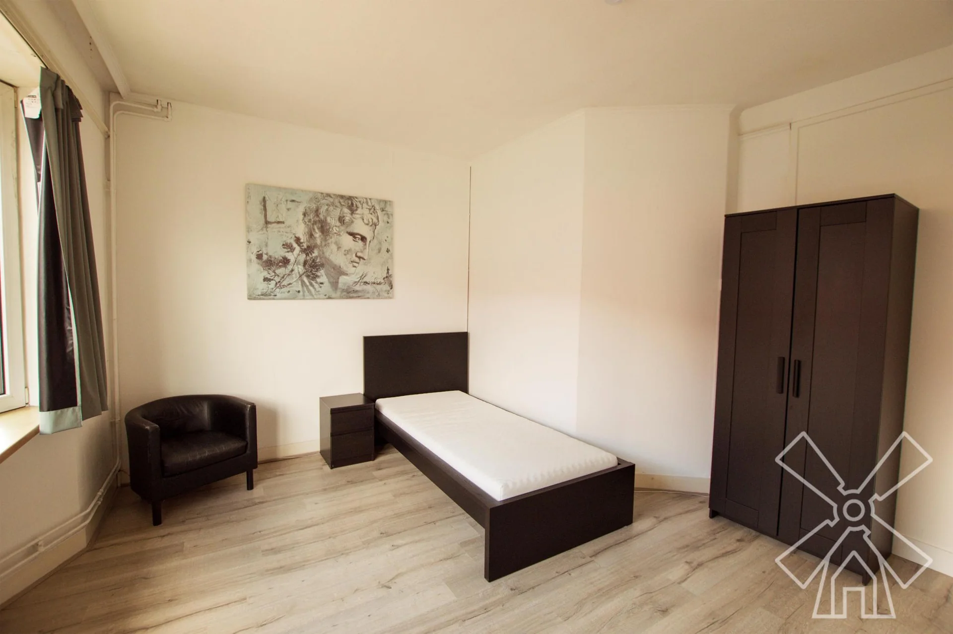 Foto van de Kamer gelegen aan de Van den Berghstraat in Den Haag