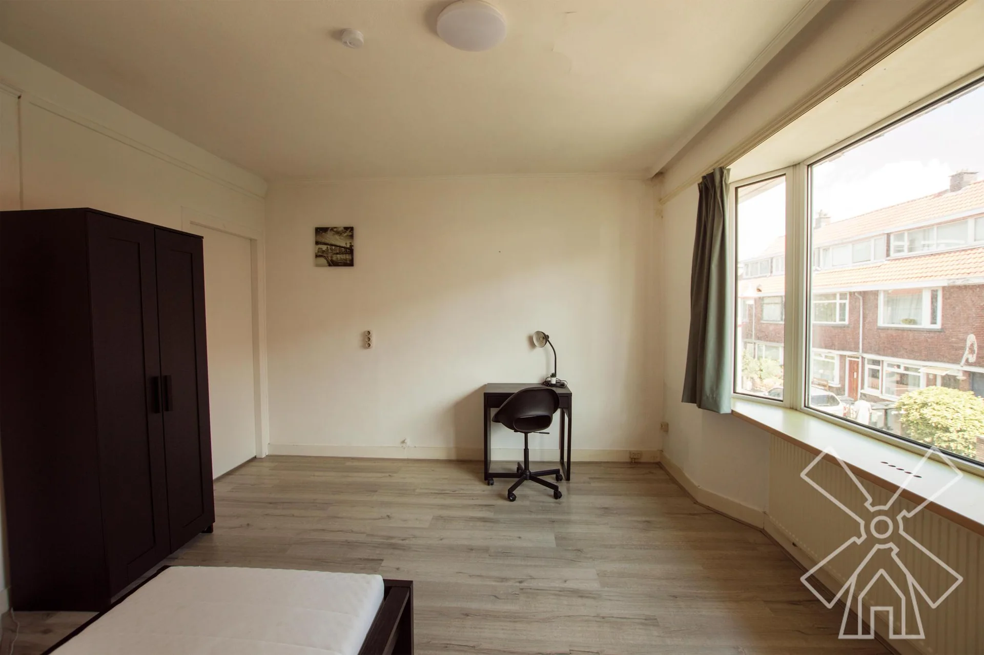 Foto van de Kamer gelegen aan de Van den Berghstraat in Den Haag