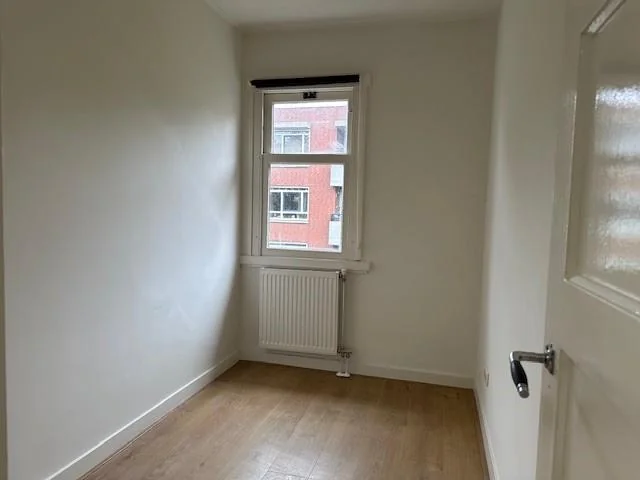 Foto van de Kamer gelegen aan de Donker Curtiusstraat in Rotterdam