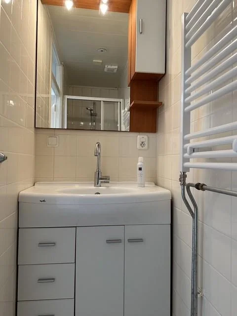 Foto van de Kamer gelegen aan de Donker Curtiusstraat in Rotterdam