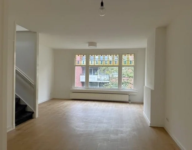 Foto van de Kamer gelegen aan de Donker Curtiusstraat in Rotterdam