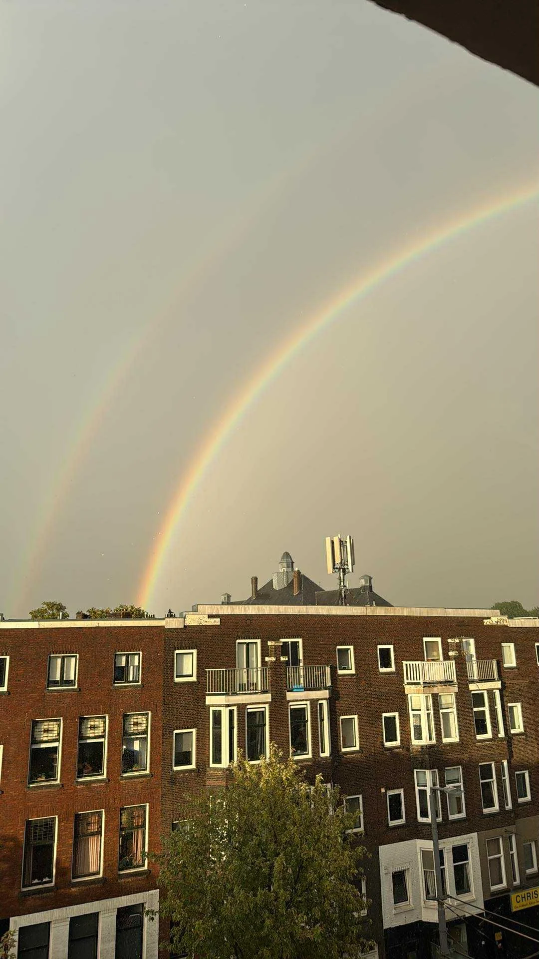 Foto van de Kamer gelegen aan de Oudedijk in Rotterdam