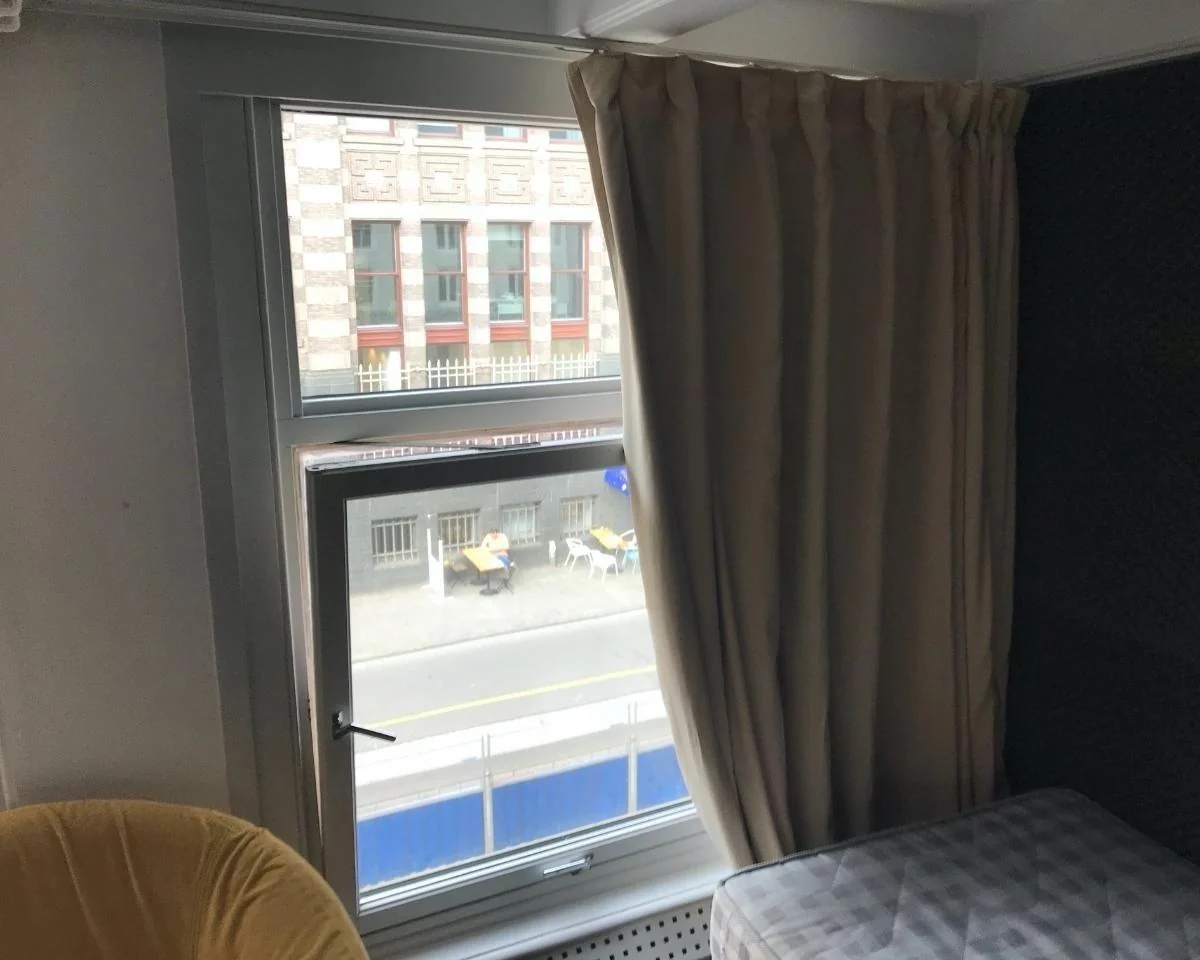 Foto van de Kamer gelegen aan de Vijzelstraat in Amsterdam
