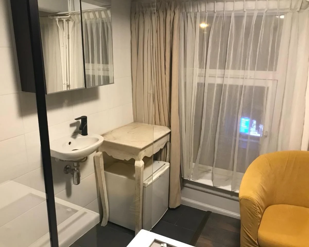 Foto van de Kamer gelegen aan de Vijzelstraat in Amsterdam