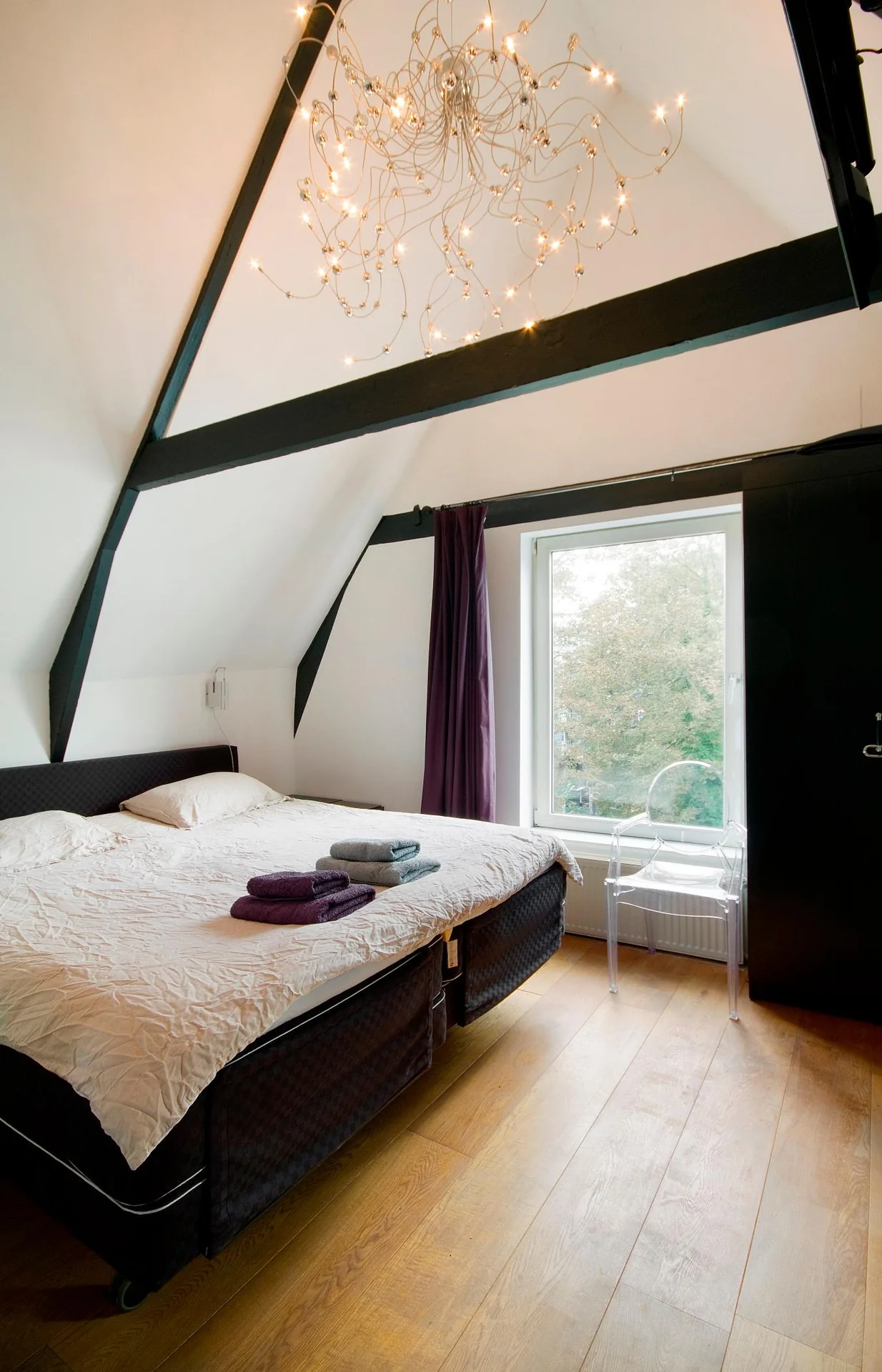 Foto van de Appartement gelegen aan de Jacob van Lennepstraat in Amsterdam