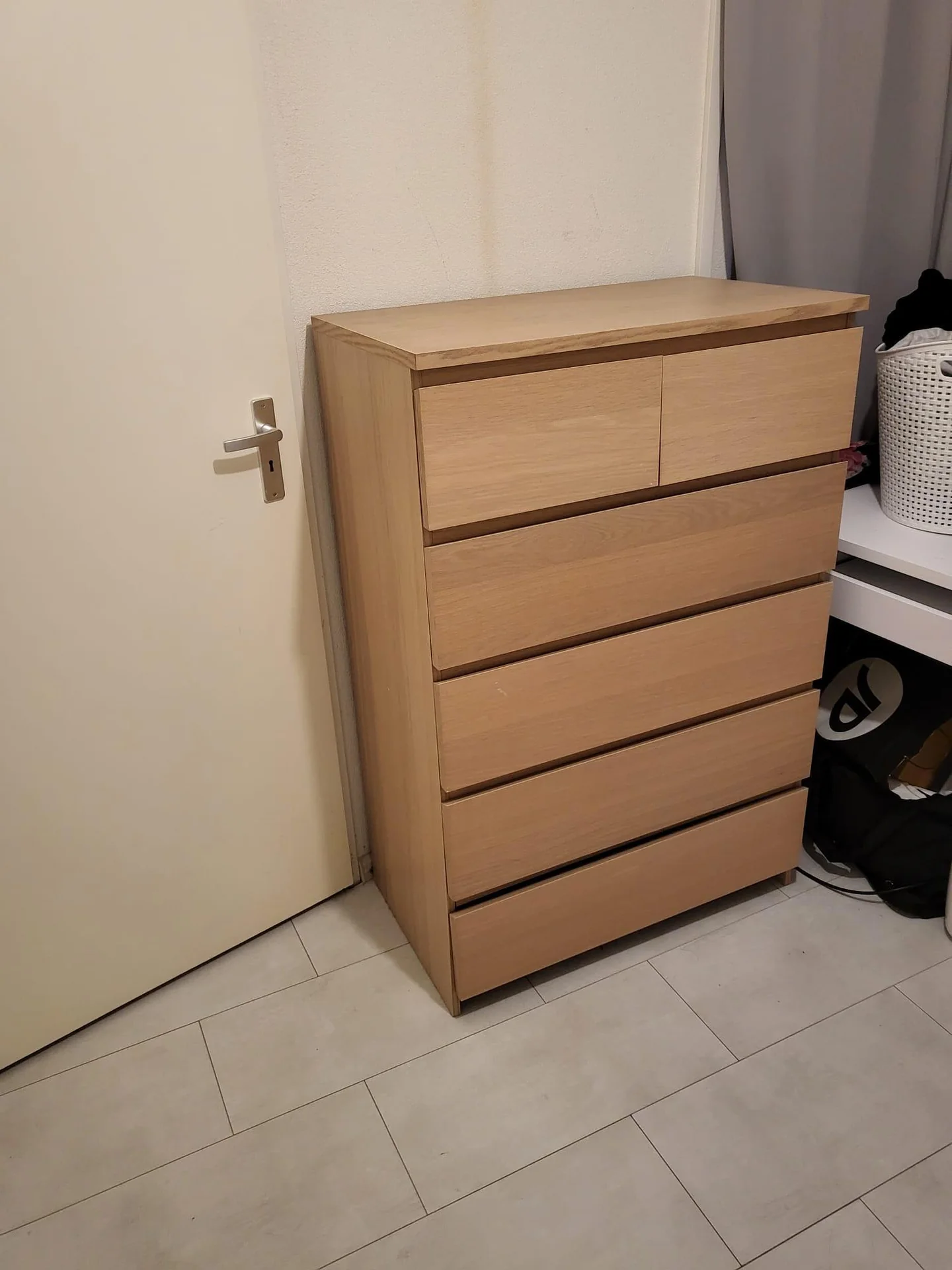Foto van de Kamer gelegen aan de Van Adrichemweg in Rotterdam