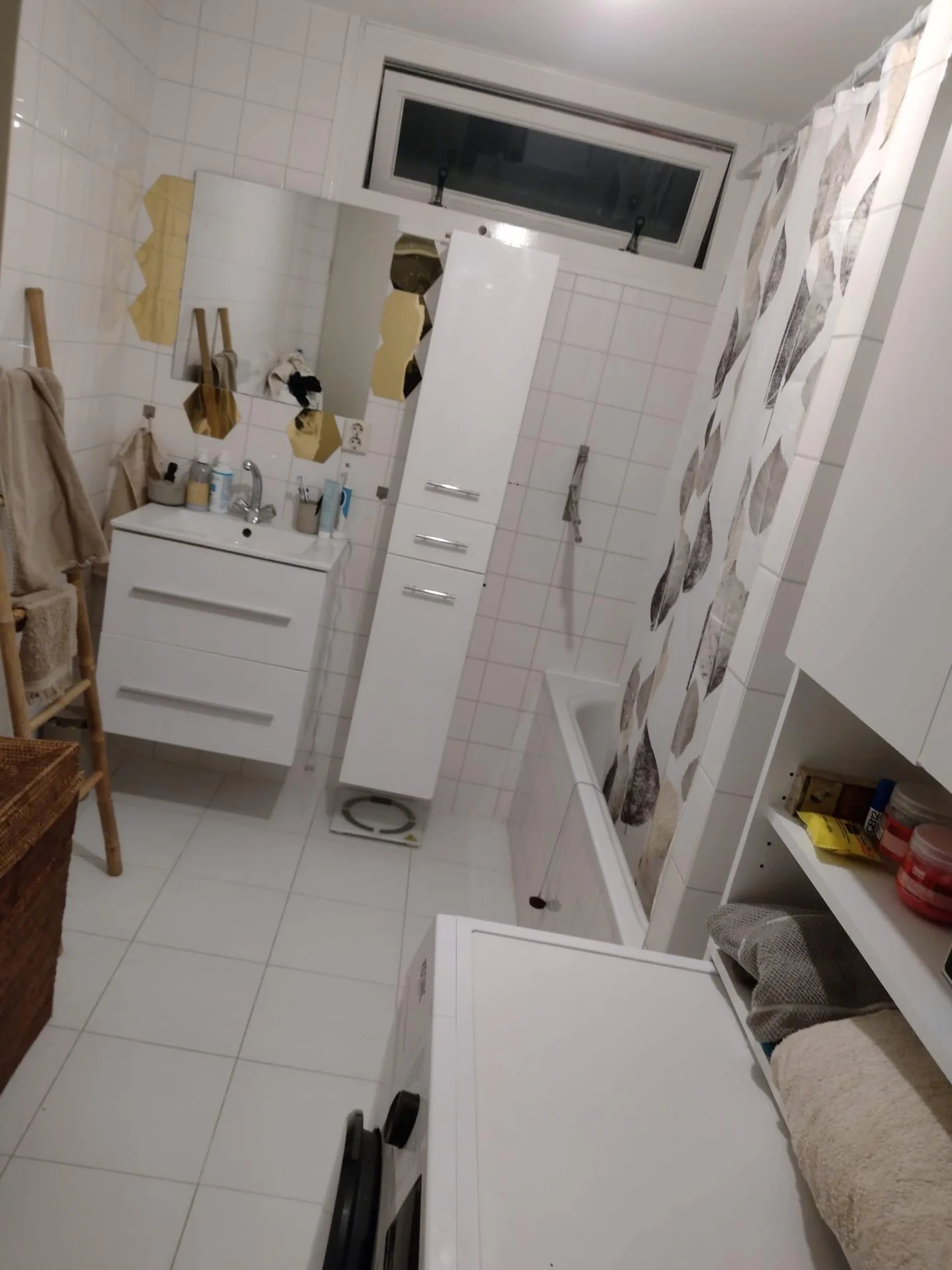 Foto van de Kamer gelegen aan de Van Adrichemweg in Rotterdam