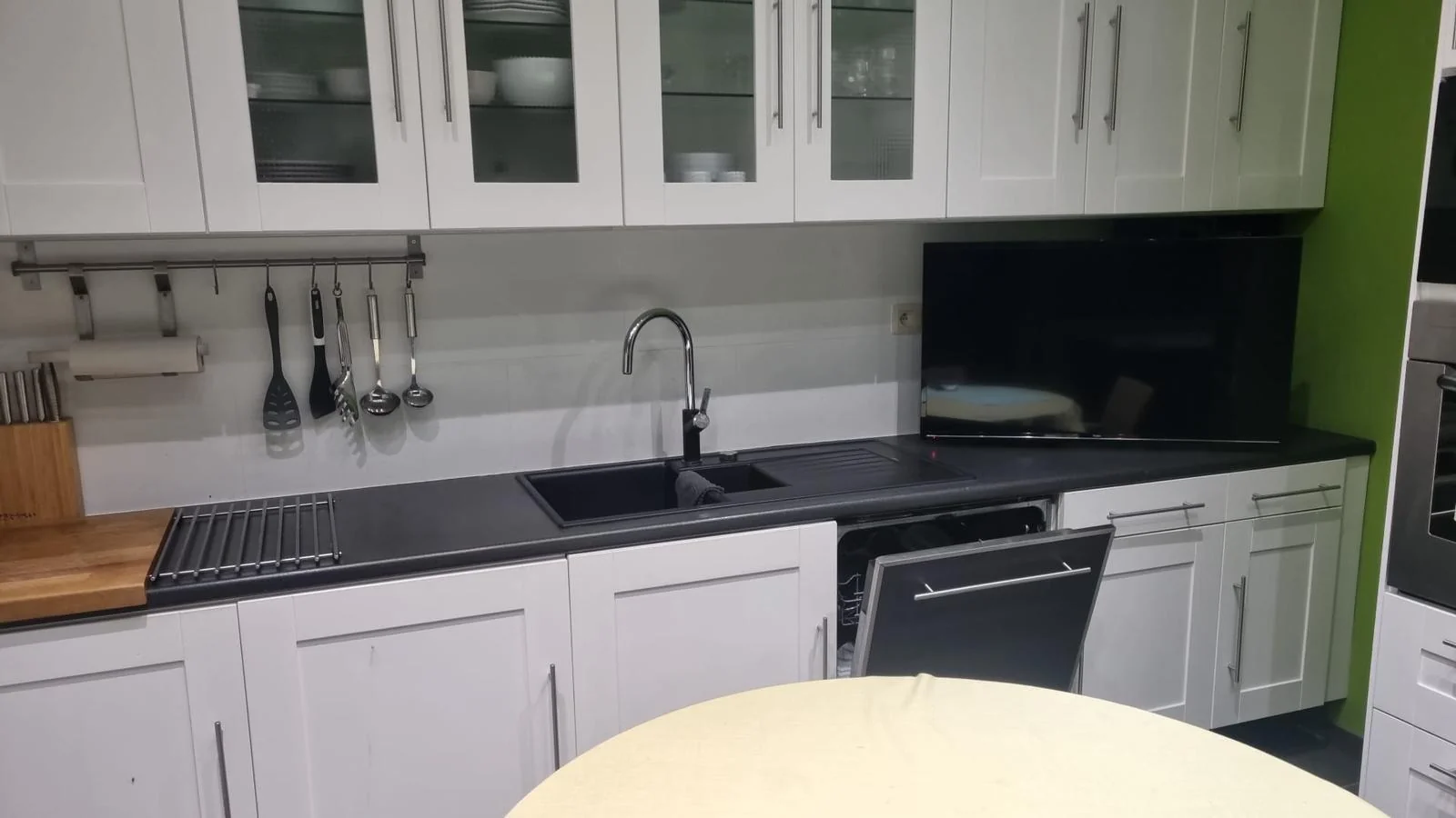 Foto van de Kamer gelegen aan de Derde Looiersdwarsstraat in Amsterdam