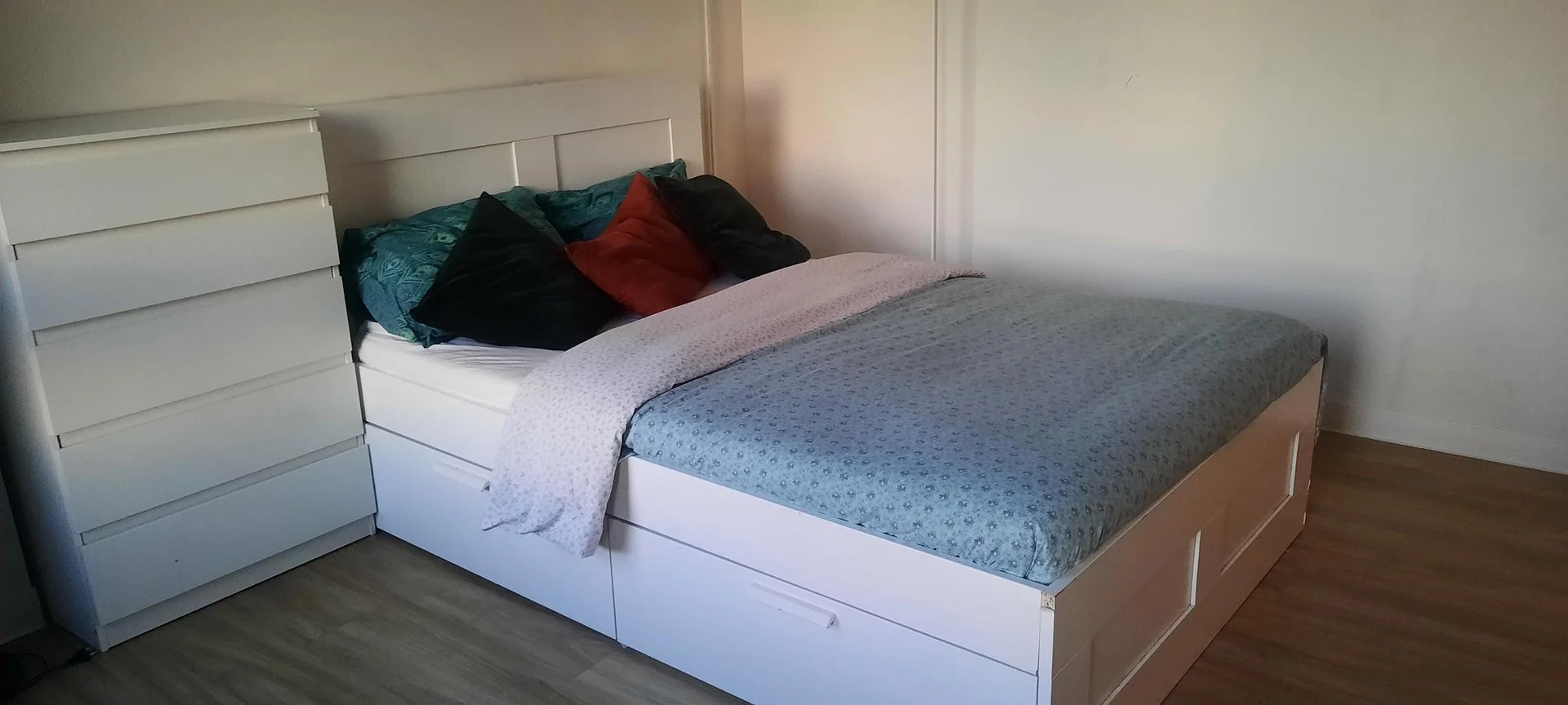 Foto van de Kamer gelegen aan de Bijlmerplein in Amsterdam