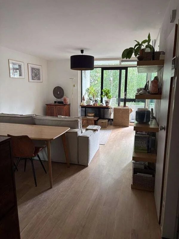 Foto van de Appartement gelegen aan de Iepenplein in Amsterdam