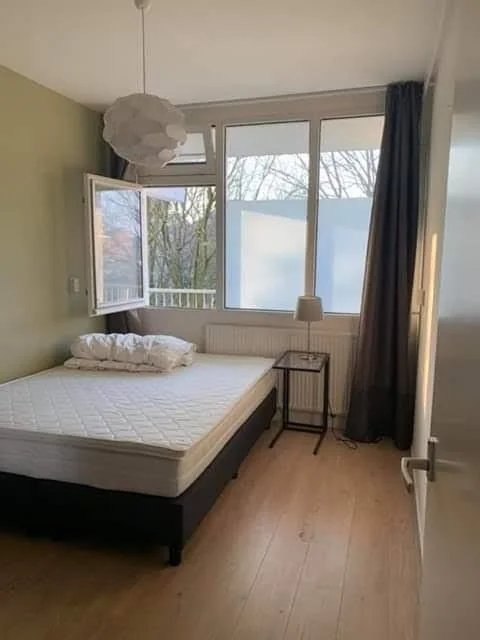 Foto van de Appartement gelegen aan de Schaarsbergenstraat in Amsterdam
