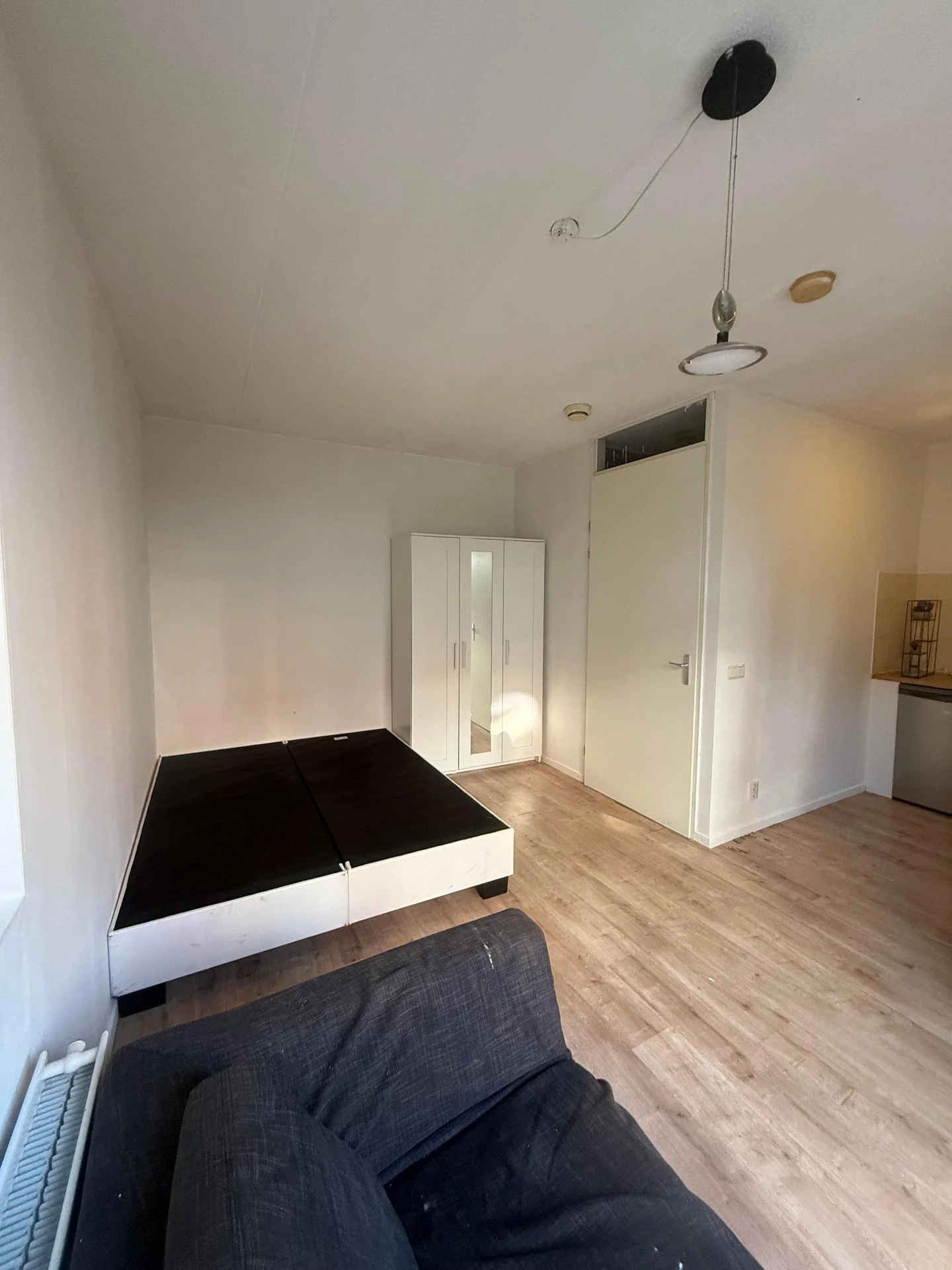 Foto van de Studio gelegen aan de Juttepeerpad in Amsterdam