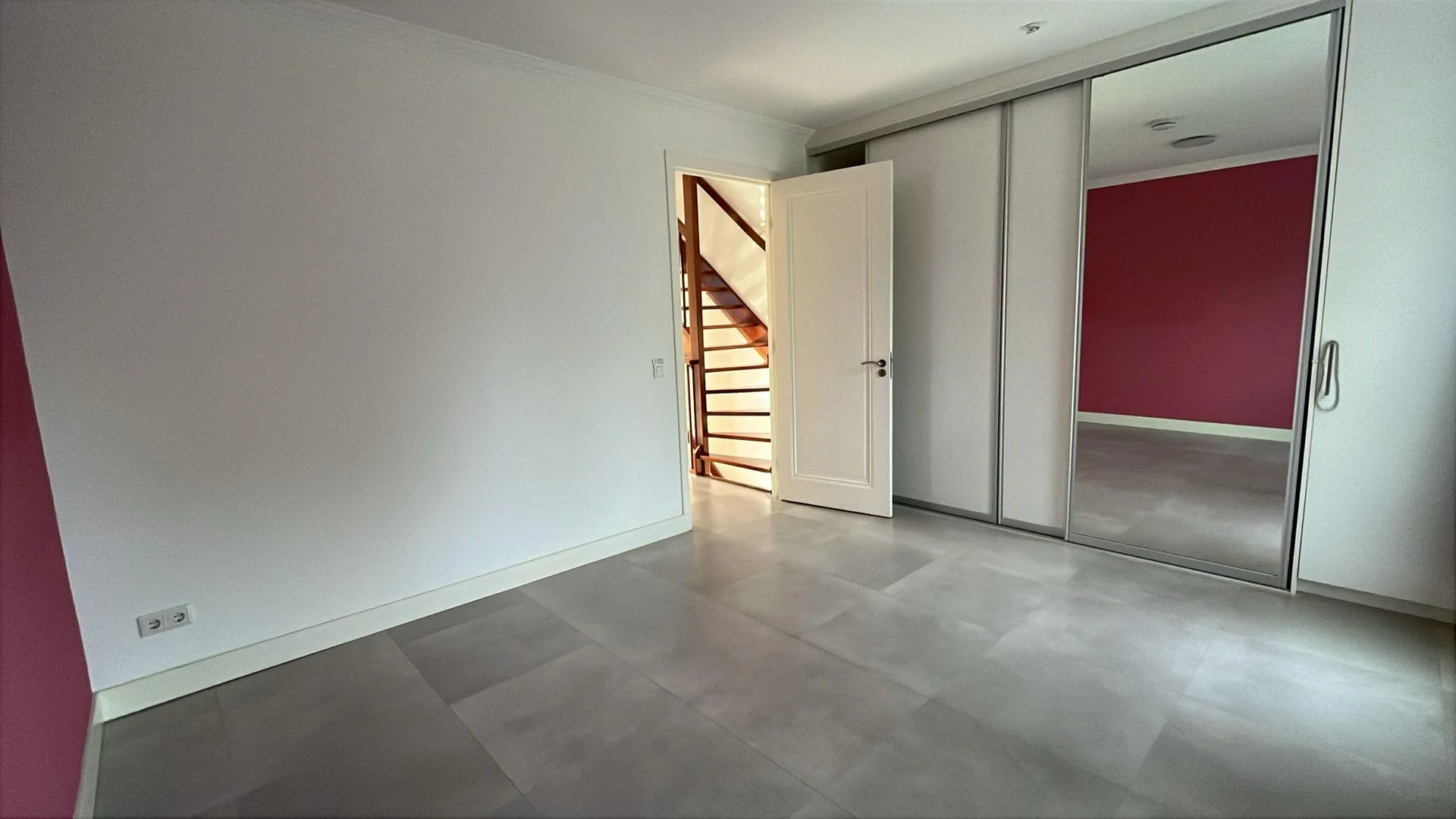 Foto van de Kamer gelegen aan de Troelstralaan in Amsterdam