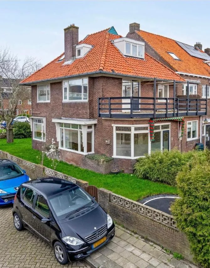 Foto van de Kamer gelegen aan de Groningerstraatweg in Leeuwarden