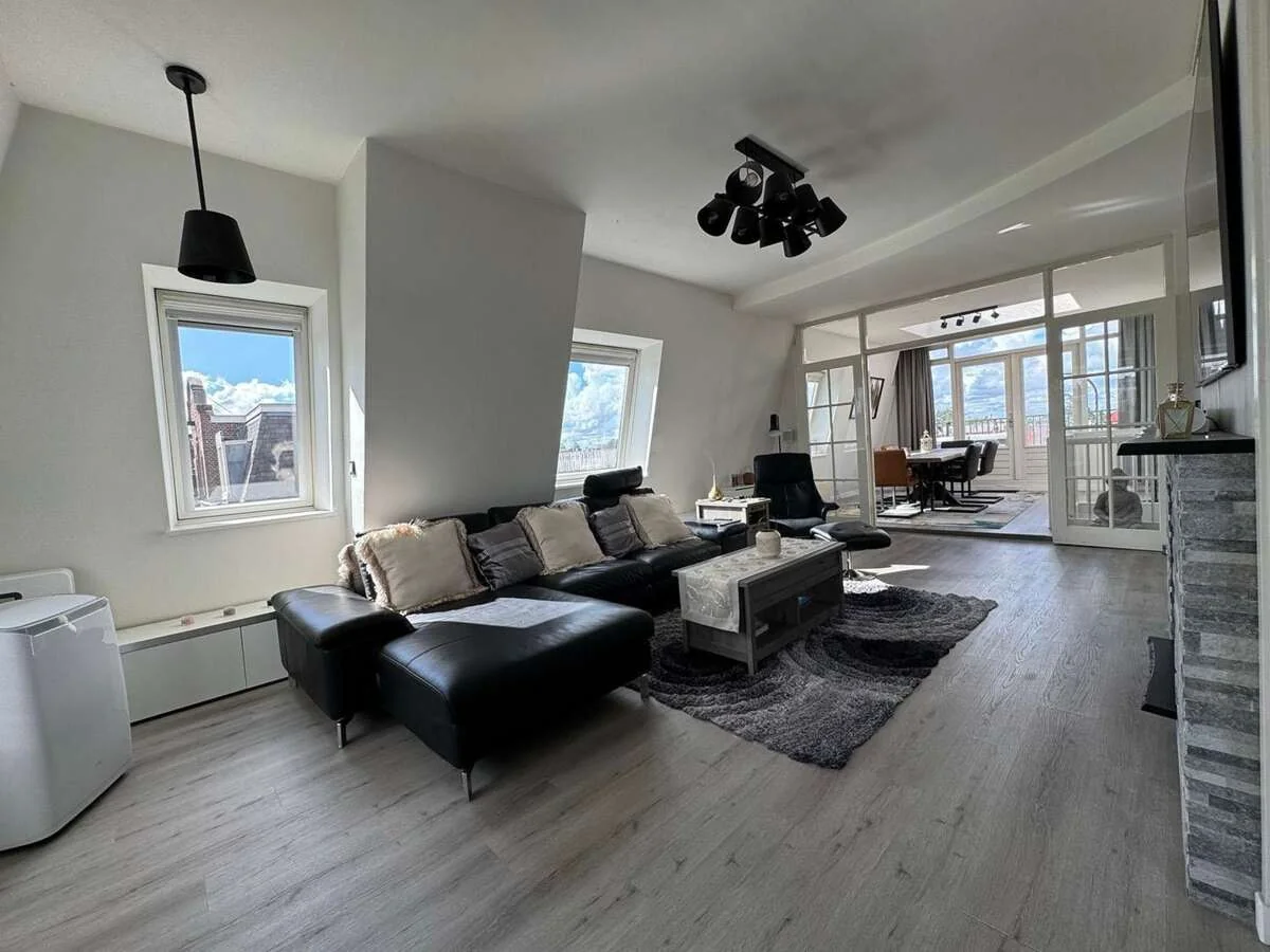Foto van de Appartement gelegen aan de Koninginneweg in Amsterdam