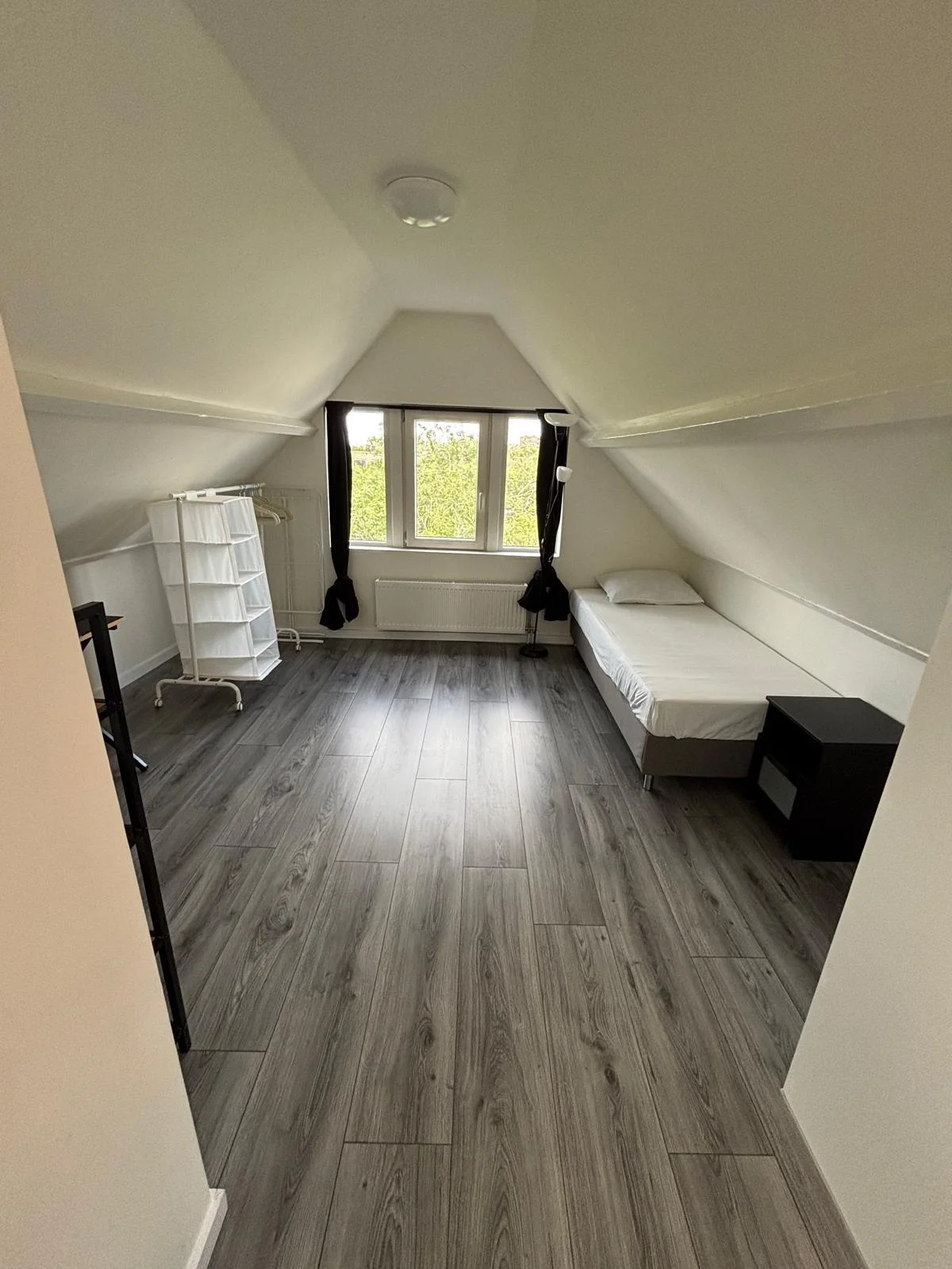 Foto van de Kamer gelegen aan de Woelwijkstraat in Rotterdam