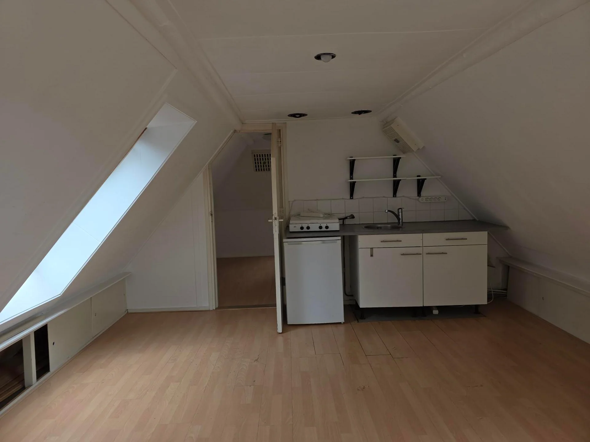 Foto van de Kamer gelegen aan de Oosterhavenstraat in Groningen