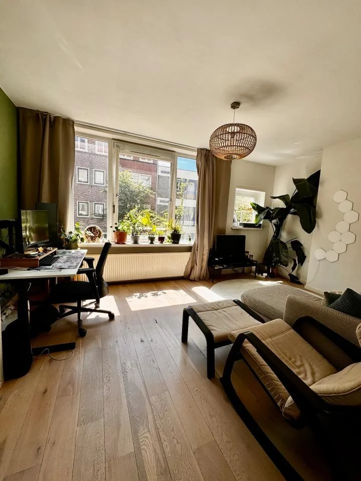 Foto van de Appartement gelegen aan de Ben Viljoenstraat in Amsterdam