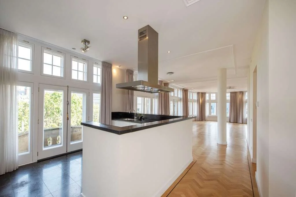 Foto van de Appartement gelegen aan de Hofweg in Den Haag