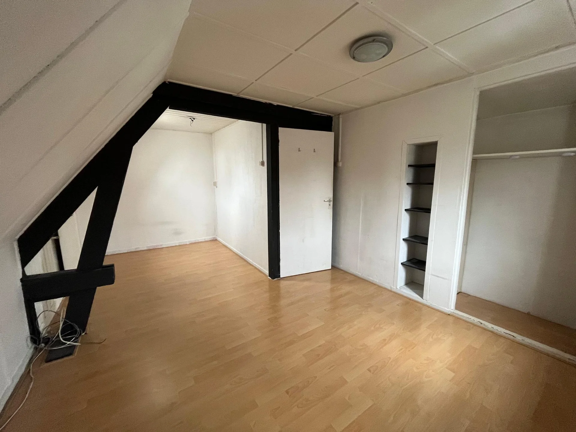 Foto van de Kamer gelegen aan de Bergen op Zoomstraat in Eindhoven