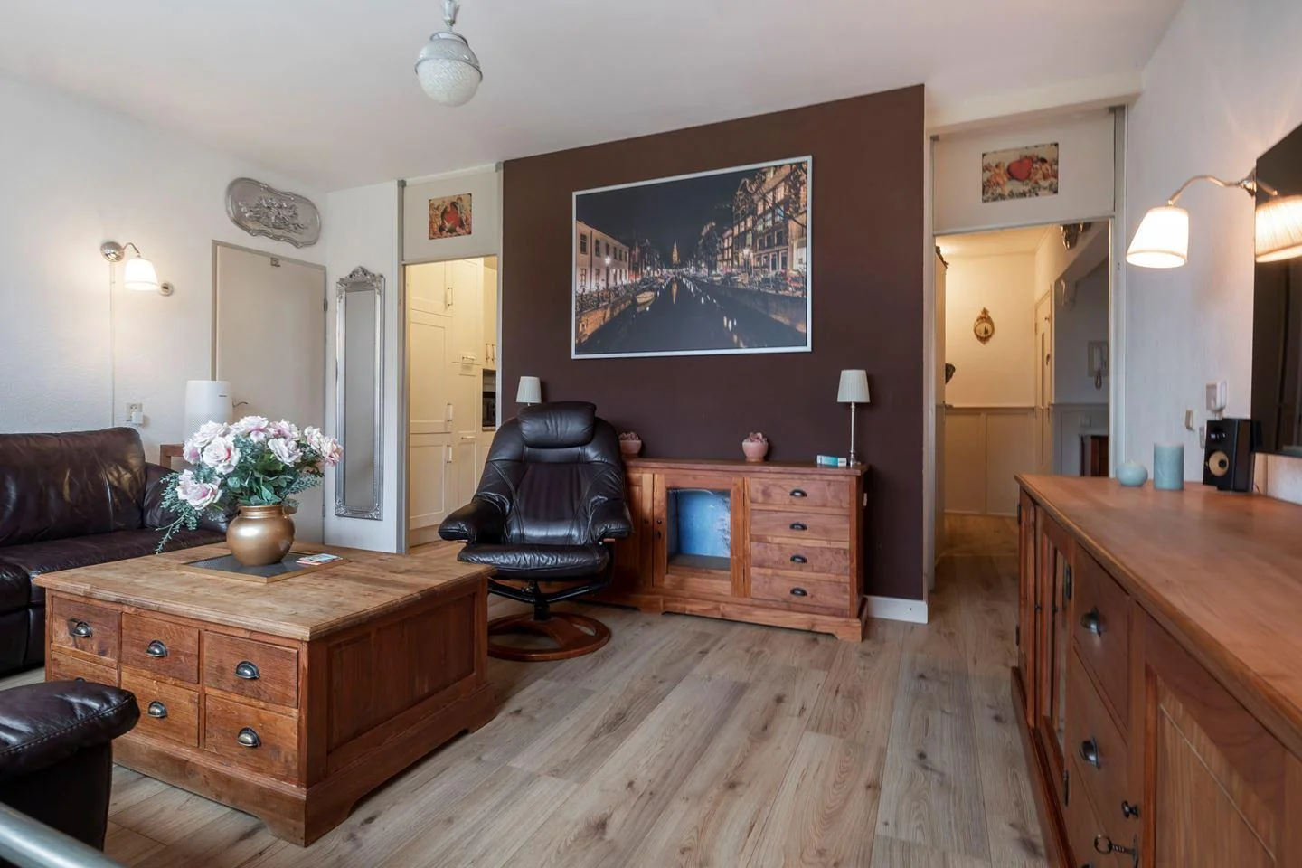 Foto van de Appartement gelegen aan de Voorsteven in Amsterdam