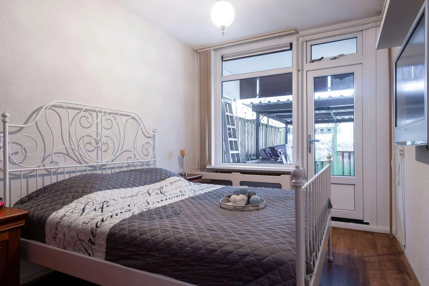 Foto van de Appartement gelegen aan de Voorsteven in Amsterdam