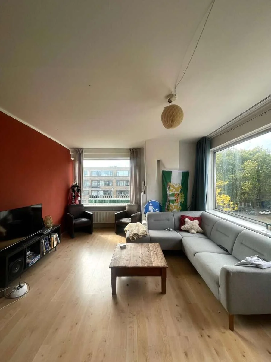 Foto van de Kamer gelegen aan de Van der Meydestraat in Rotterdam