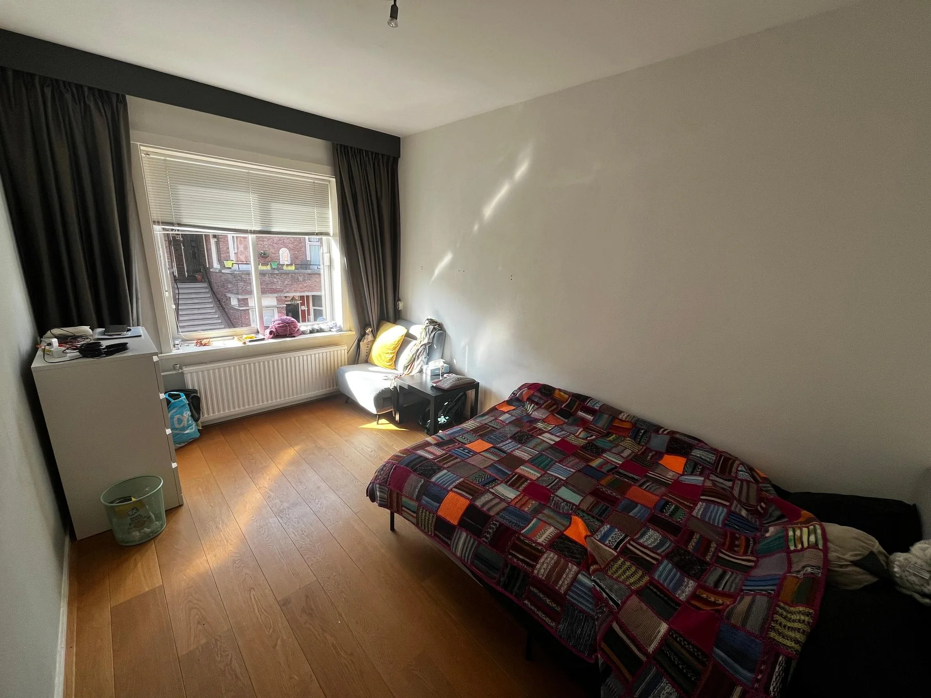 Foto van de Kamer gelegen aan de De Moucheronstraat in Den Haag