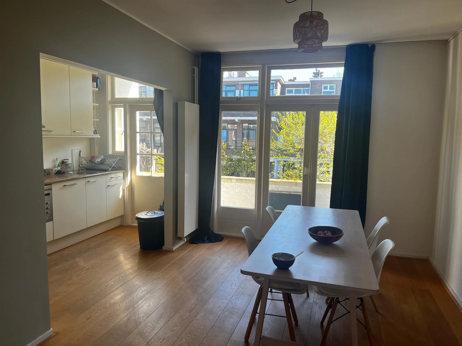 Foto van de Kamer gelegen aan de De Moucheronstraat in Den Haag