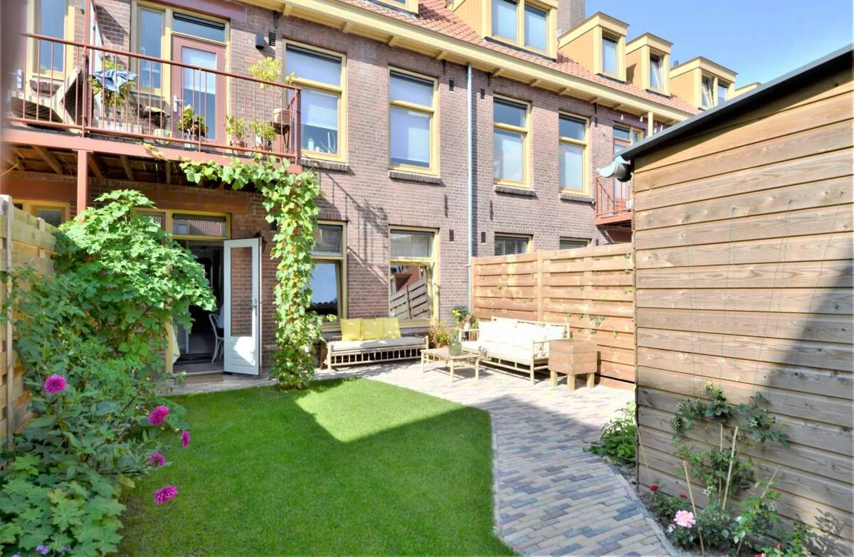 Foto van de Appartement gelegen aan de Van der Pekstraat in Amsterdam