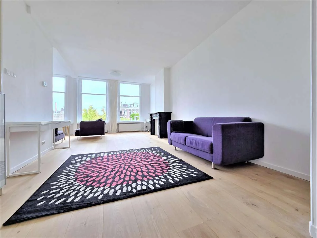Foto van de Appartement gelegen aan de Jacob van Lennepkade in Amsterdam