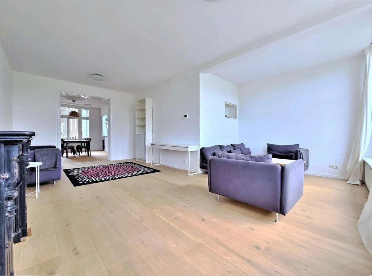 Foto van de Appartement gelegen aan de Jacob van Lennepkade in Amsterdam
