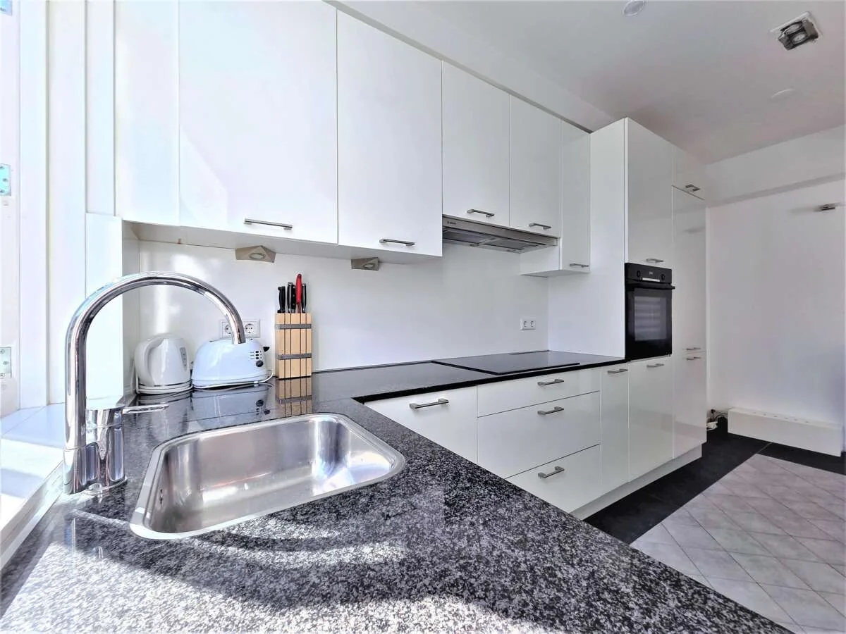 Foto van de Appartement gelegen aan de Jacob van Lennepkade in Amsterdam