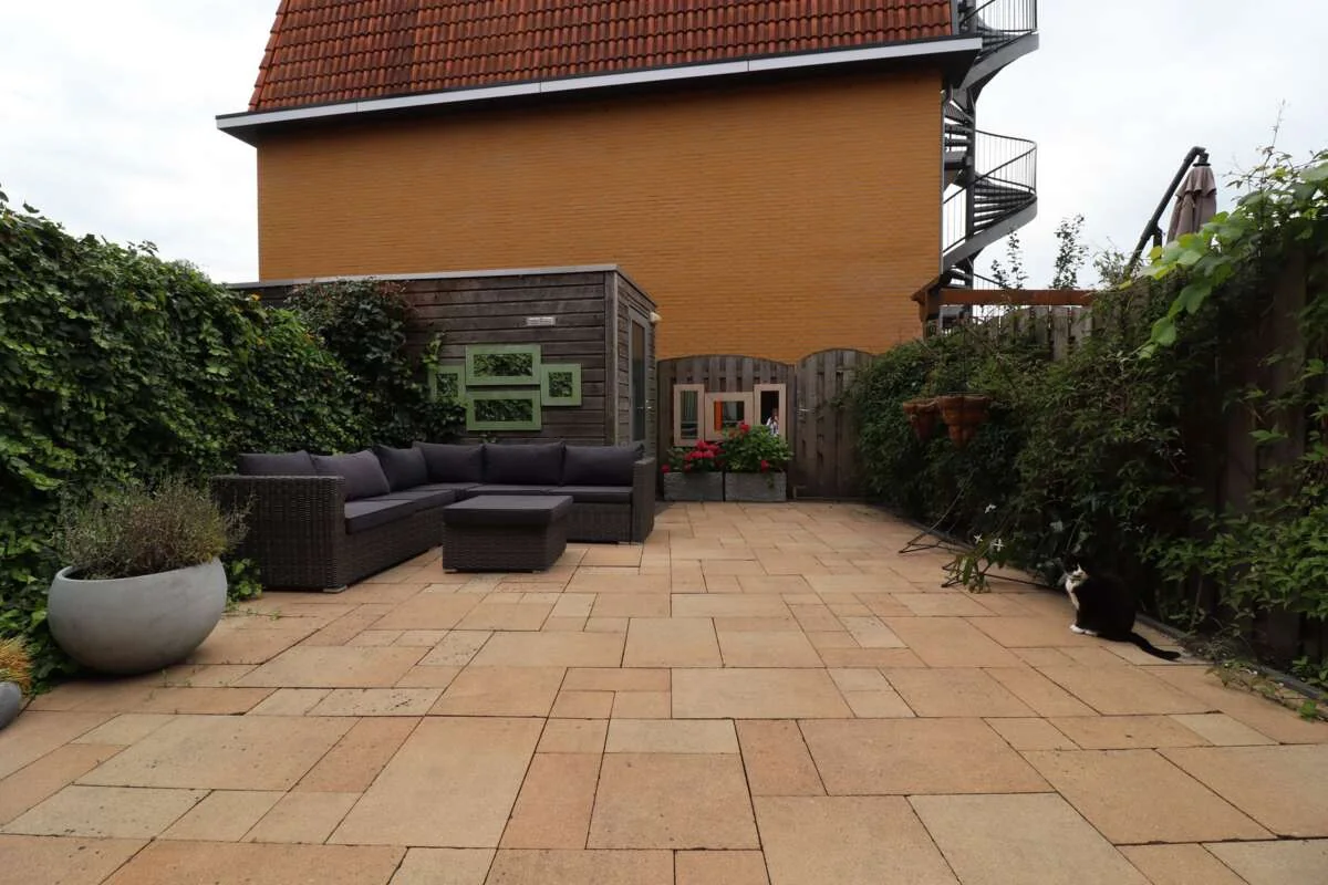 Foto van de Appartement gelegen aan de Mgr.dr. H. Poelslaan in Amstelveen