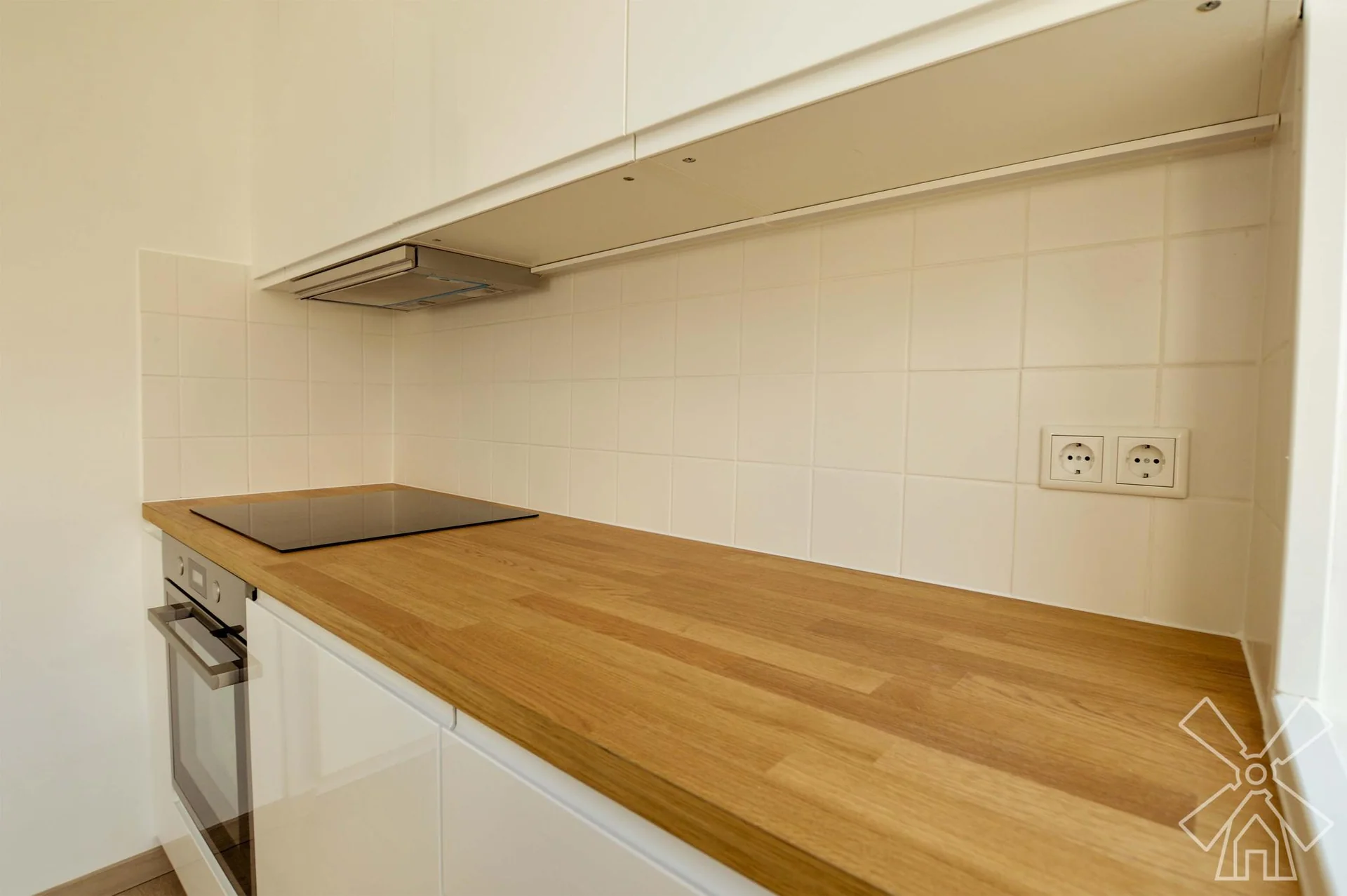 Foto van de Kamer gelegen aan de Van den Berghstraat in Den Haag